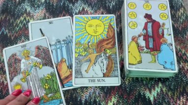 Pisces Mid-April 2022. THE DOOR IS OPEN.